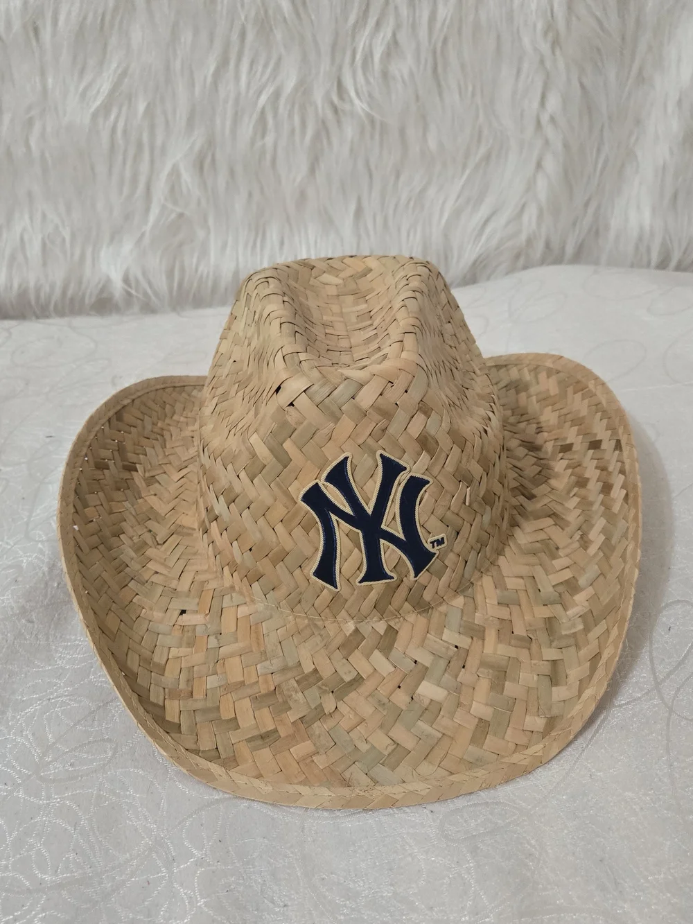 YANKEES Cowboy Hat SGA July 30, 2025 Budweiser NEW York Giveaway MLB